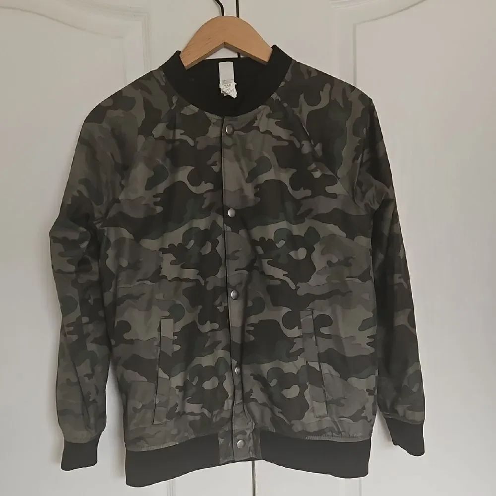OldโNavy Green Bomber Jacket with RibbedโCuffs